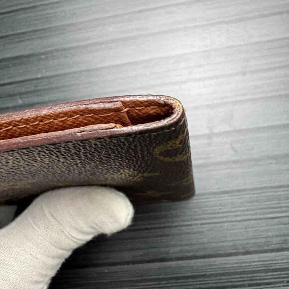 Louis Vuitton Brown Monogram Card Holder - Picture 7 of 11